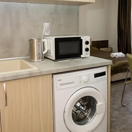 Comfortable In Sveta Elena By Flat Mаnаger דירה וארנה